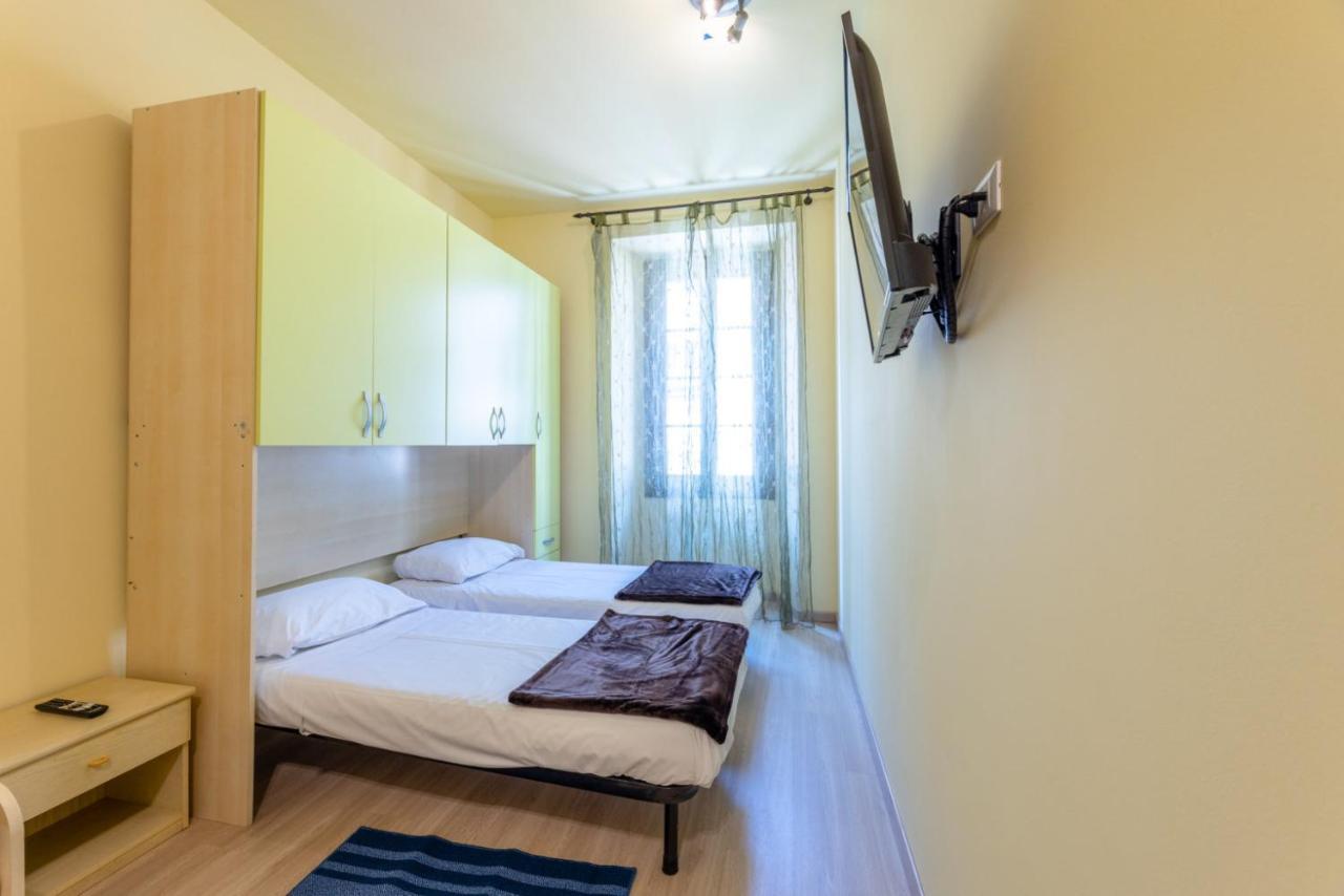 Aosta Centre Apartments - Porta Pretoria 56 エクステリア 写真