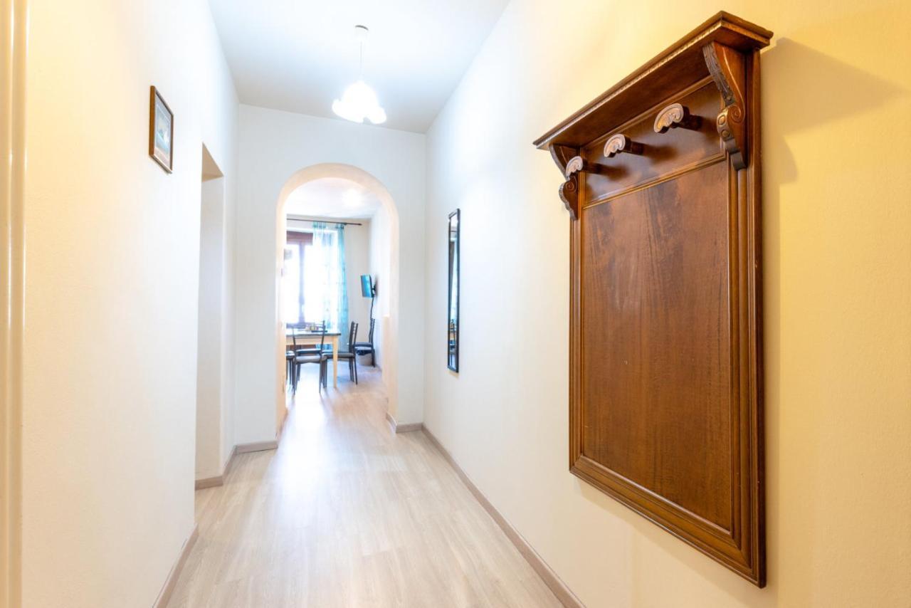 Aosta Centre Apartments - Porta Pretoria 56 エクステリア 写真